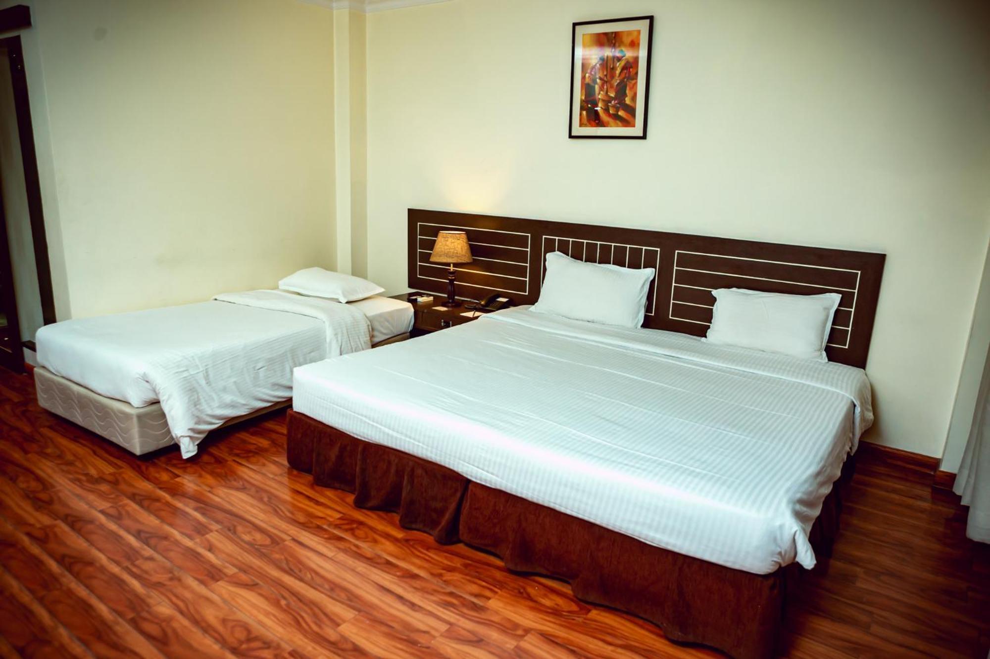 Vannasut Hotel And Spa Kathmandu Exterior foto