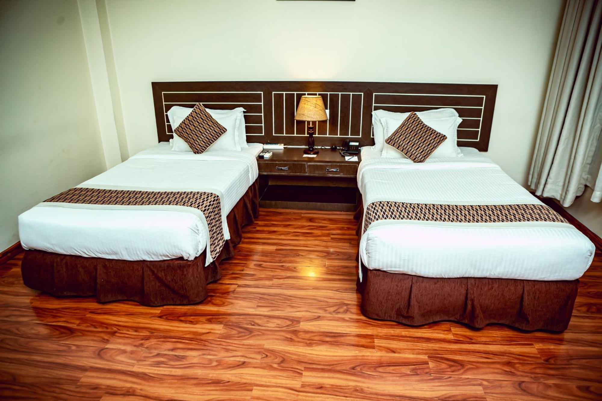 Vannasut Hotel And Spa Kathmandu Exterior foto